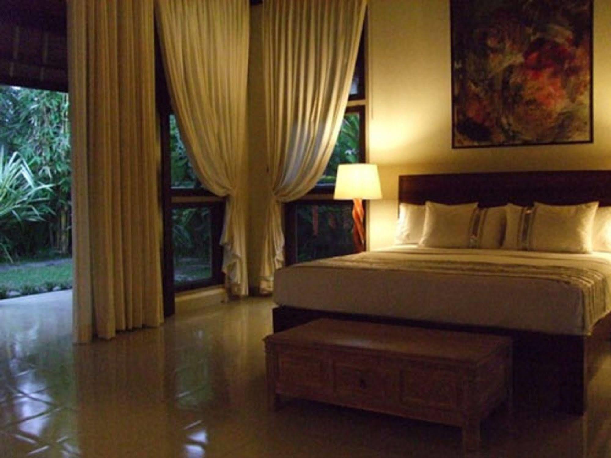 Puri Lotus Hotel Ubud Kültér fotó