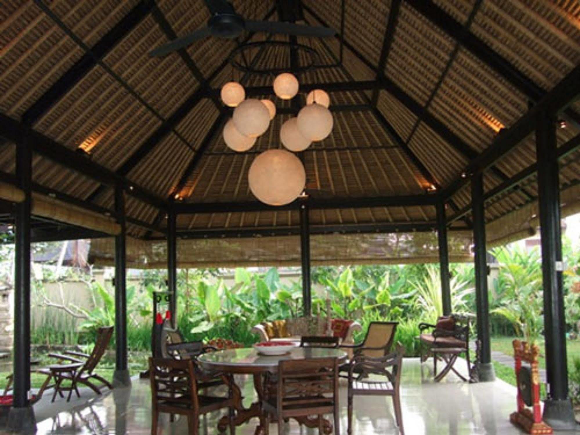 Puri Lotus Hotel Ubud Kültér fotó